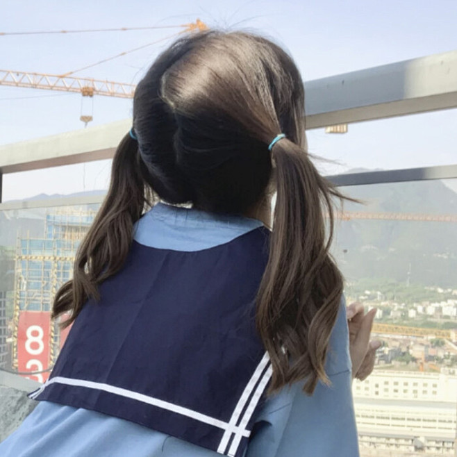 女头像双马尾