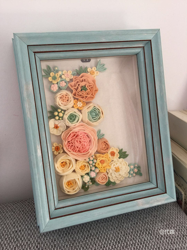 手工粘土花朵相框