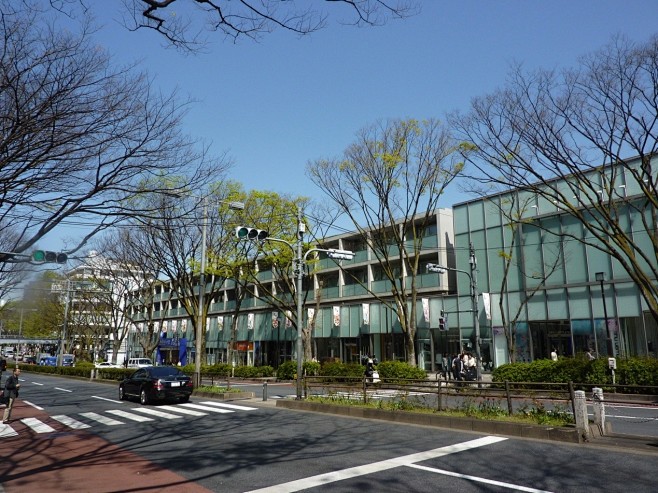 安藤忠雄表参道之丘2