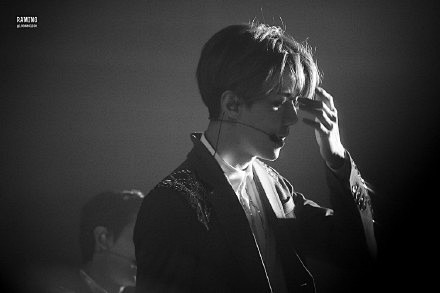 的深入人心。今天《甜蜜蜜》出来了,邓丽君版