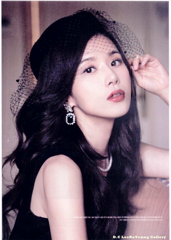 李宝英西班牙婚纱画报相关图片_看图_李宝英