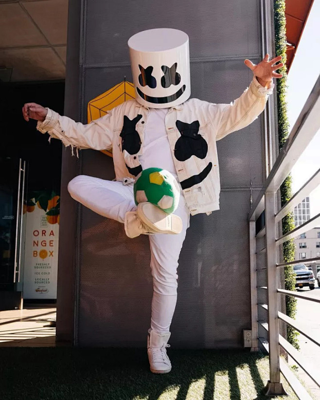 新歌预告marshmellorunningaround