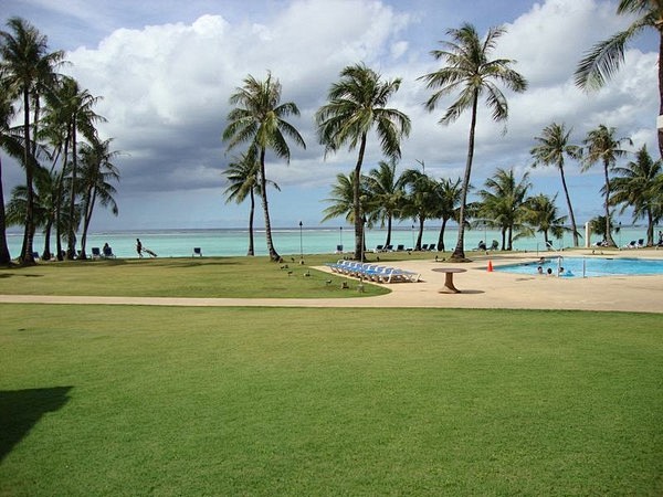 关岛位于西太平洋,是距离中国最近的美国领土