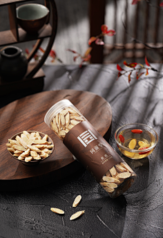 穆斯比比采集到原创 零食 坚果 糕点 甜食